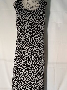 Black & White Patterned Sleeveless Women's Dress